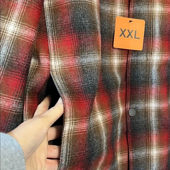 Pendleton Men’s Wool Mix Red and Black Gray Plaid Shirt Jacket- insulated - Picture 3 of 10